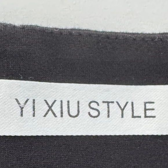 Women’s High-Waisted Black Shorts | Back Zip | Size S (24–25” Waist) - Picture 7 of 8